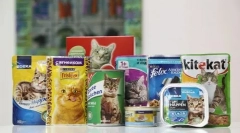 Cât de mult alimente uscate dau o pisică pe zi